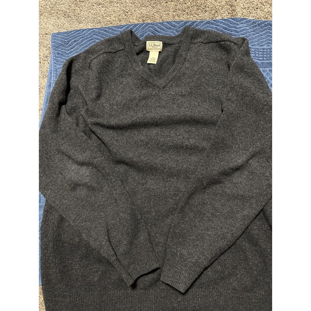 LL Bean Mens 100% Lambs Wool Charcoal Gray Sweater V neck‎ Pullover XLT